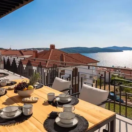 Fantastisk I Okrug Villa